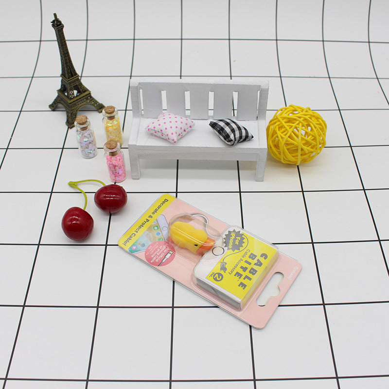 Wholesale Animal Shaped Silicone Cartoon Anti Break Data Cable Protective Cover