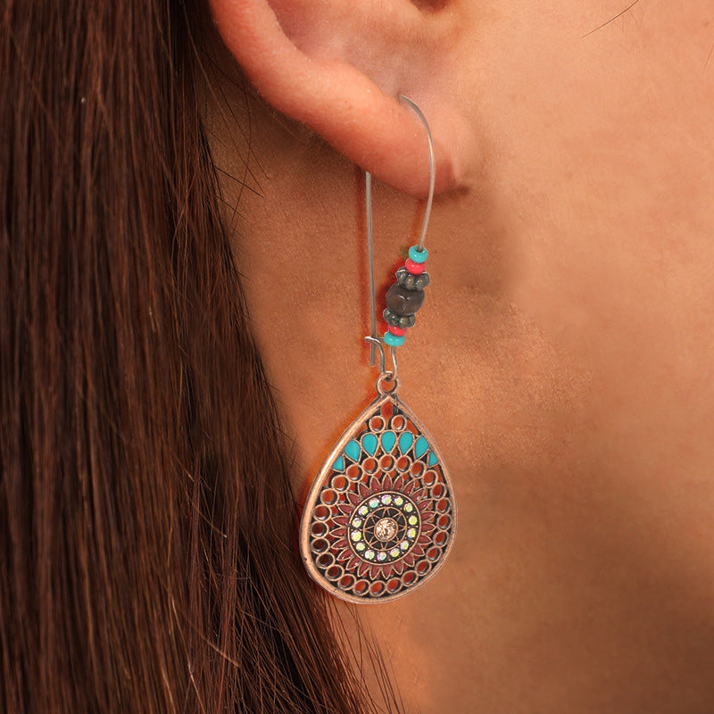 Pendientes de aleación de hojas de mariposa al por mayor