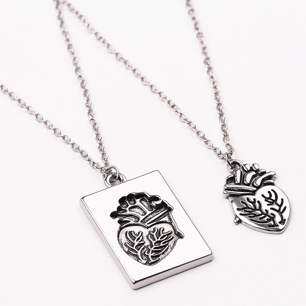 Wholesale Heart Pair Necklace Gold Silver Couple Alloy Necklace