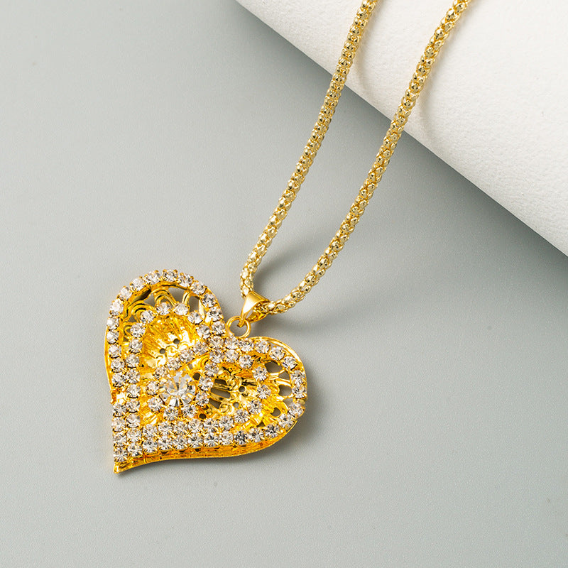Wholesale Heart Shaped Hollow Sweater Chain Full Diamond Necklace