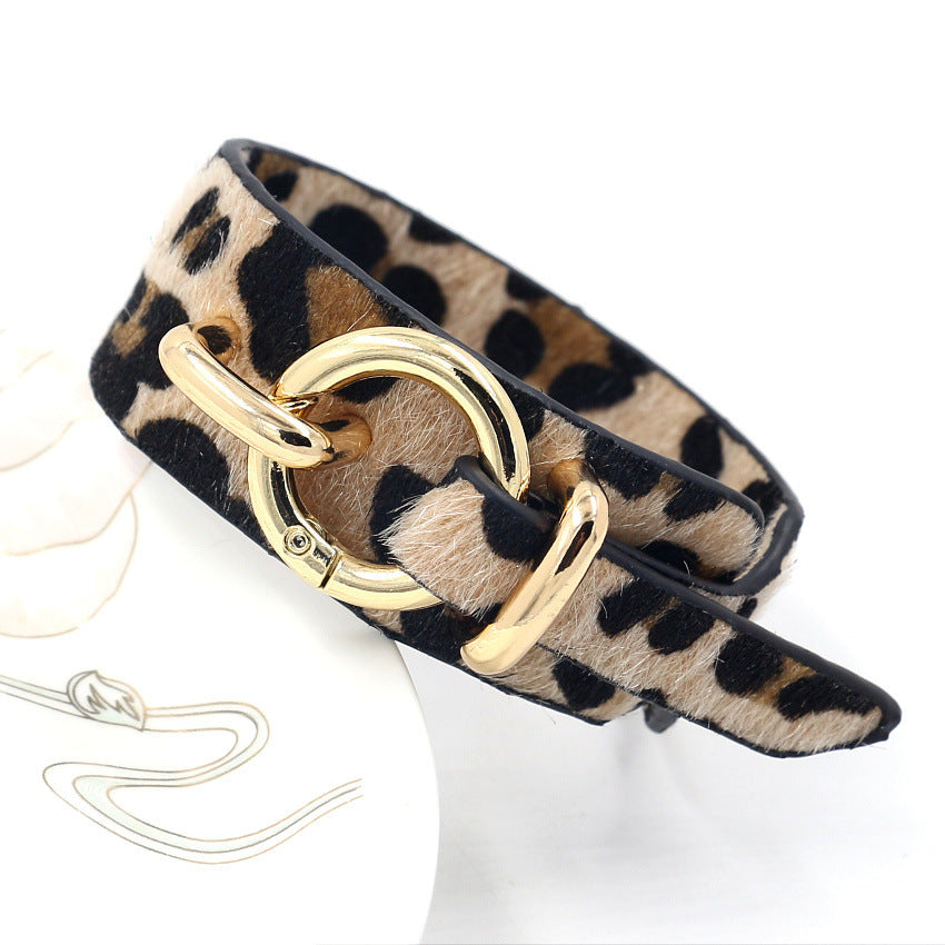 Juego de pulsera de cuero de leopardo de caballos al por mayor