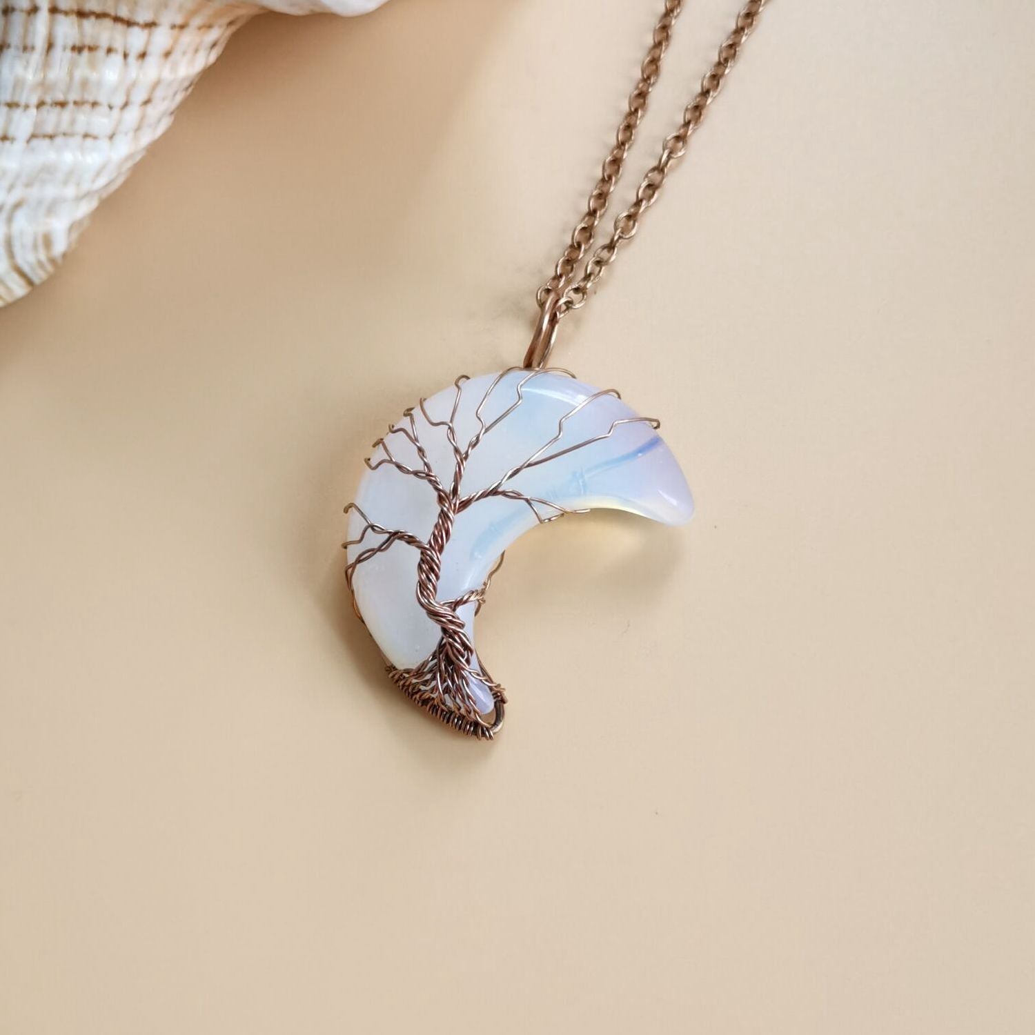Wholesale Ancient Red Copper Entanglement of The Moon Natural Stone Life Tree Necklace