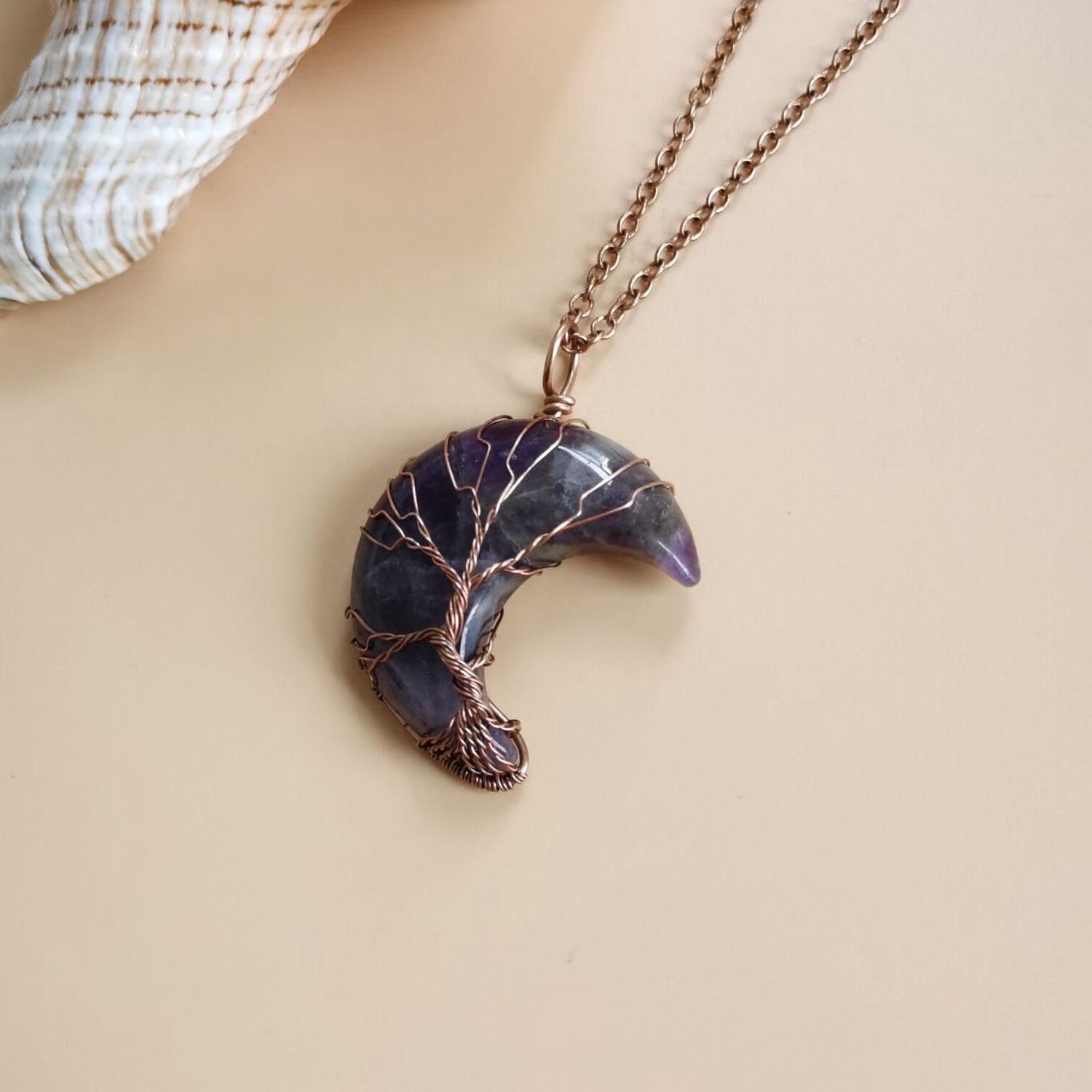 Wholesale Ancient Red Copper Entanglement of The Moon Natural Stone Life Tree Necklace