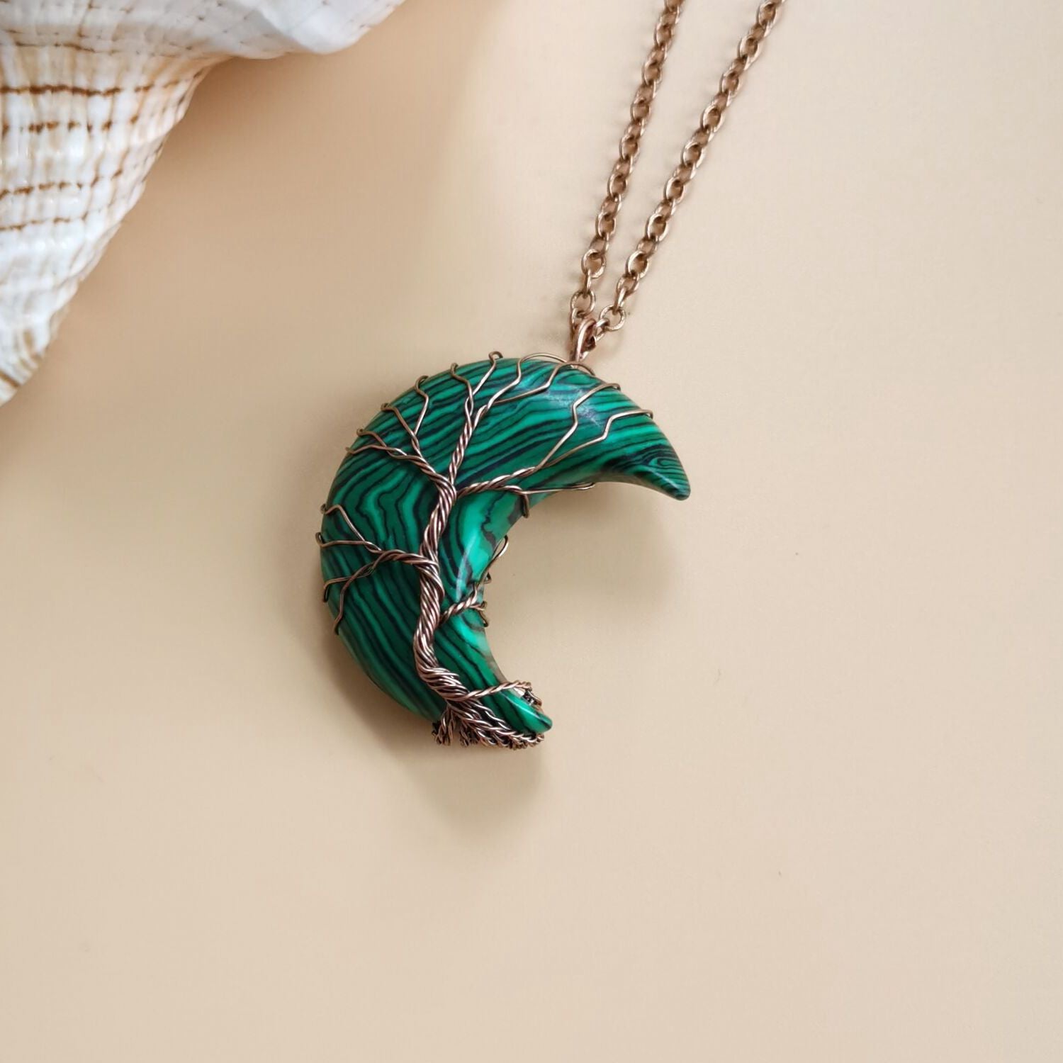 Wholesale Ancient Red Copper Entanglement of The Moon Natural Stone Life Tree Necklace