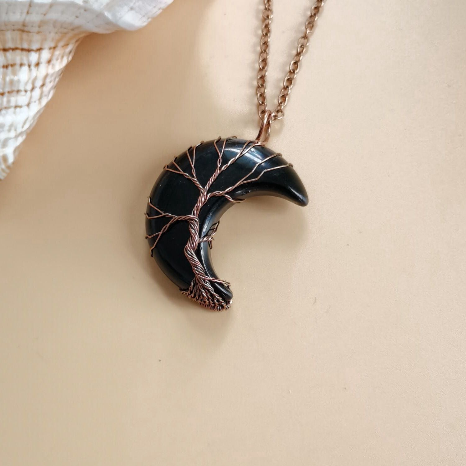 Wholesale Ancient Red Copper Entanglement of The Moon Natural Stone Life Tree Necklace