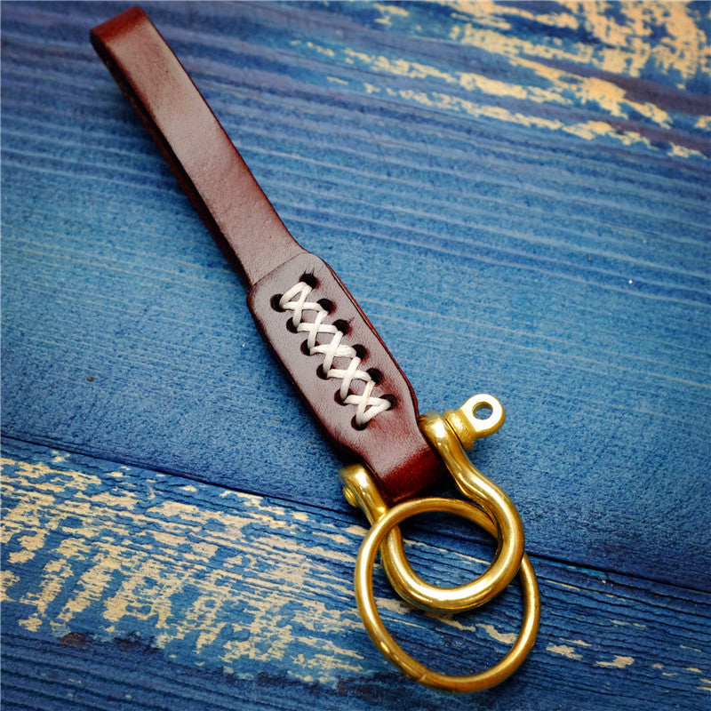Wholesale Creative Cowhide Brass Retro Keychain