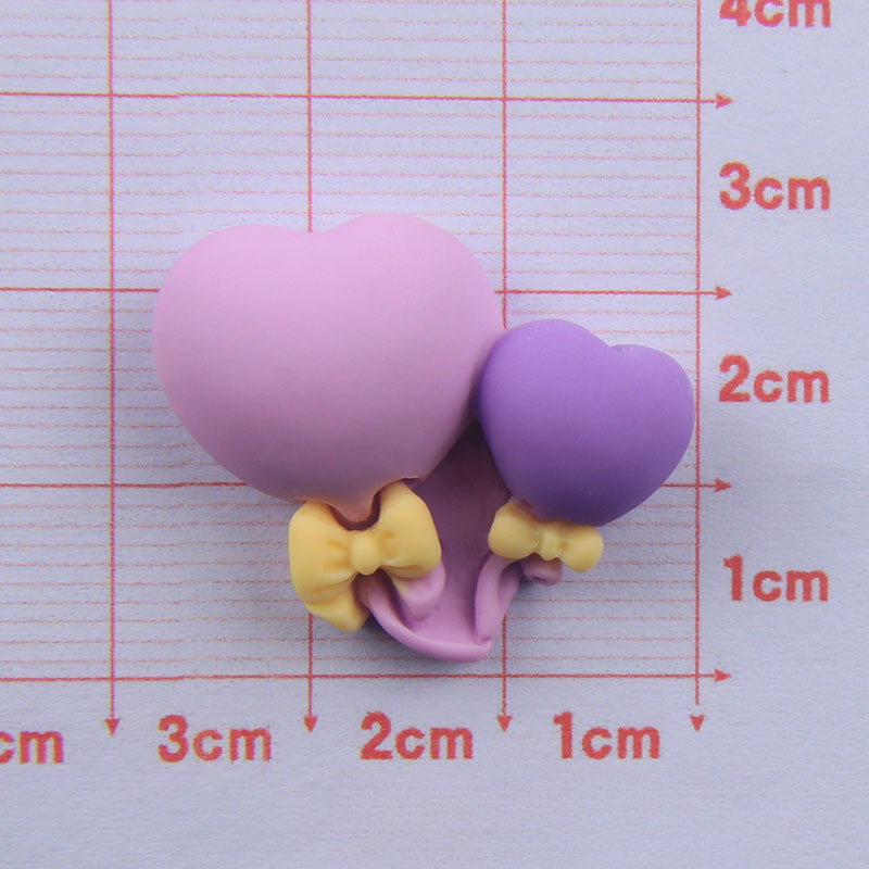 Wholesale colorful love balloon resin cream glue Phone Case
