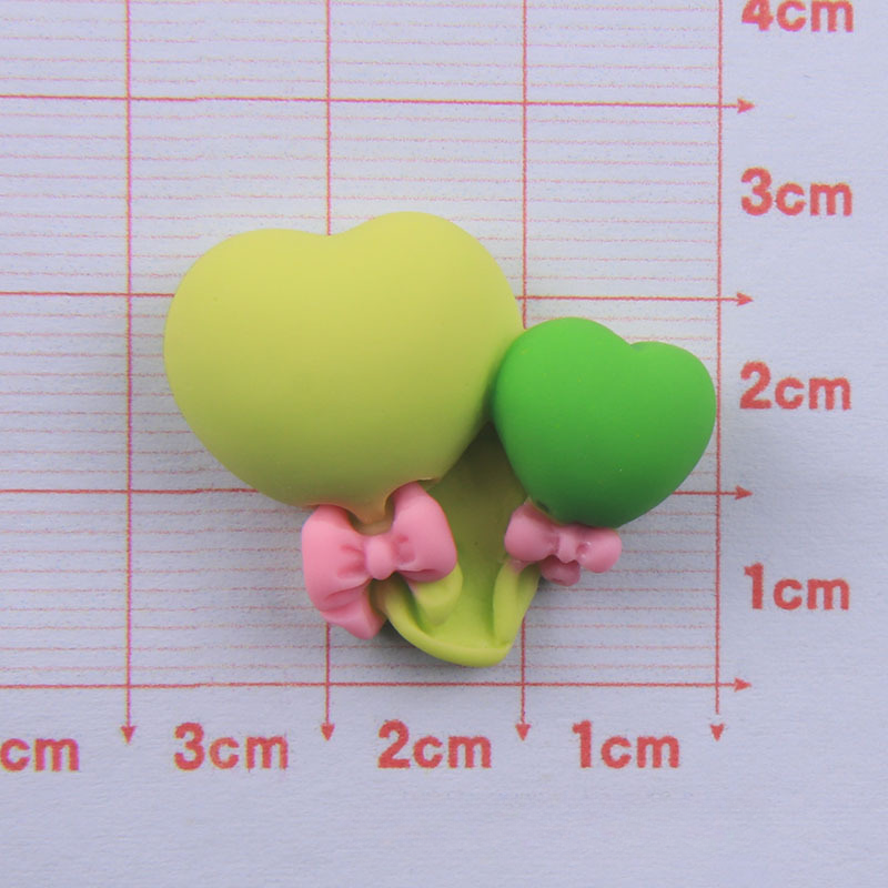 Wholesale colorful love balloon resin cream glue Phone Case