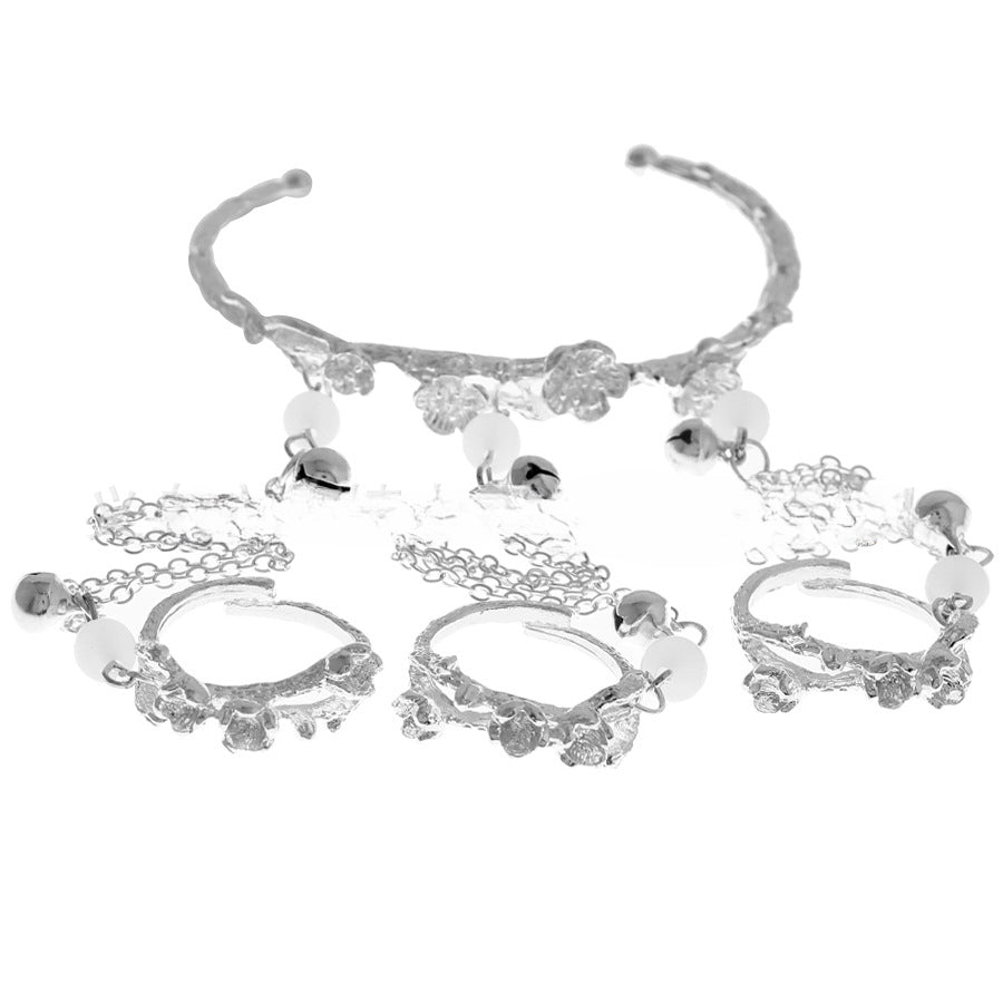 Wholesale Integrated Chain Bell Alloy Bracelets