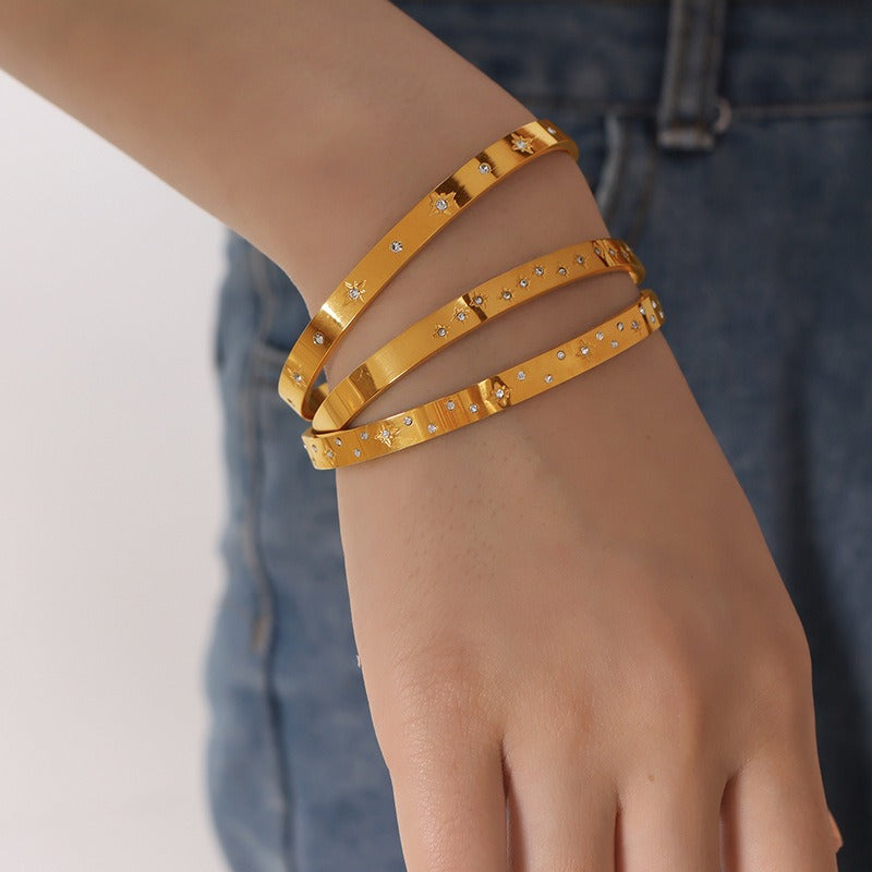 Wholesale Retro Style Zircon Set 18K Gold Plated Titanium Steel Bracelet