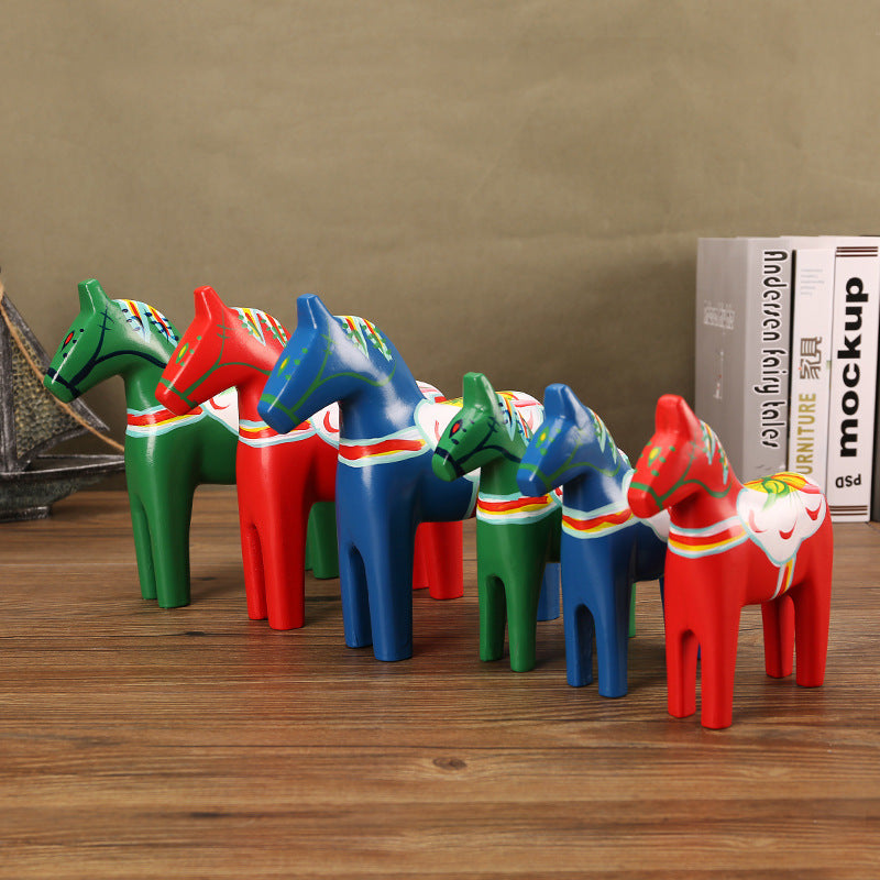 Wholesale of Painted Wooden Horse Ornaments From Dala, Sweden