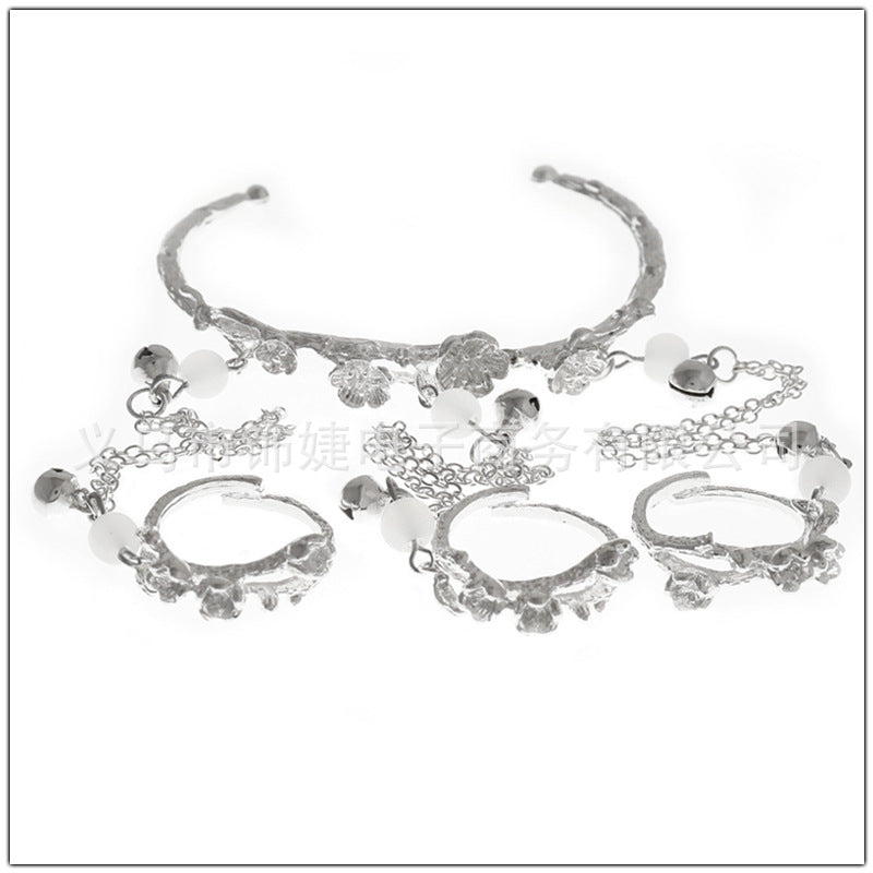 Wholesale Integrated Chain Bell Alloy Bracelets
