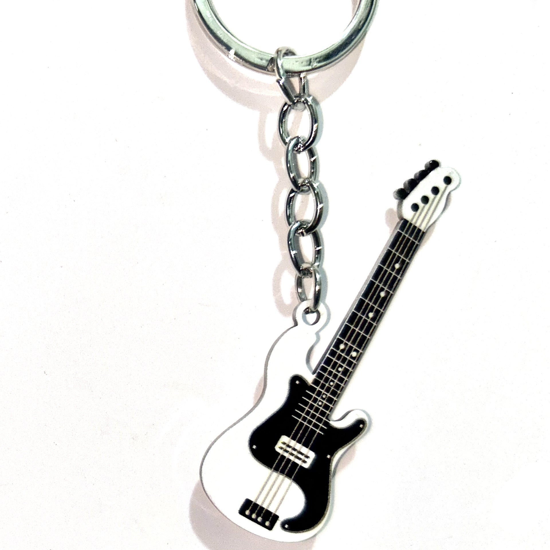 Wholesale  metal stainless steel  color hip hop guitar keychain