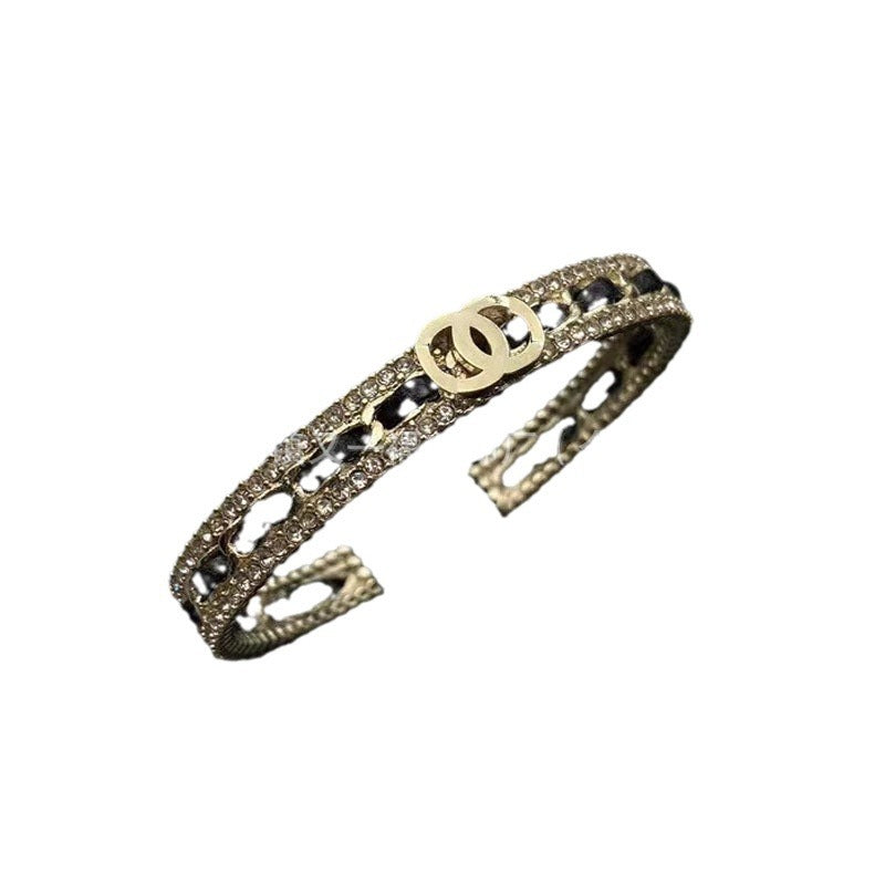 Wholesale New Double C Letter Diamond Piercing Leather Small Chanel Style Bracelet Retro Fashion All-match Bracelet