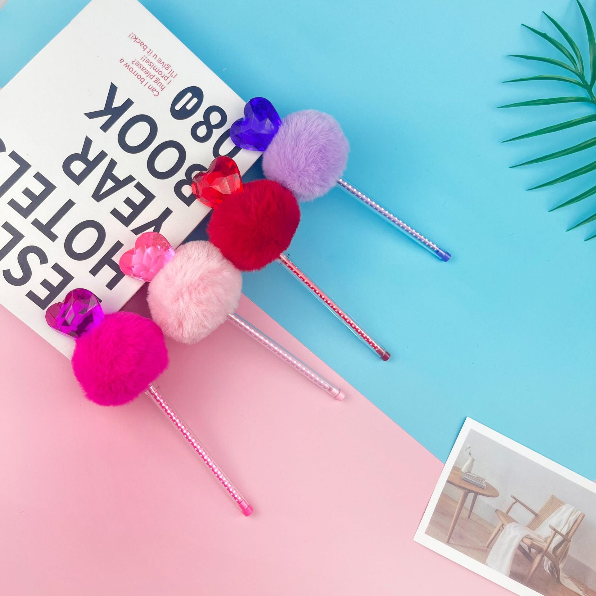 Wholesale Pens 20PCS Valentine's Day Acrylic Diamond Heart-shaped Plush Plastic Ballpoint Pen