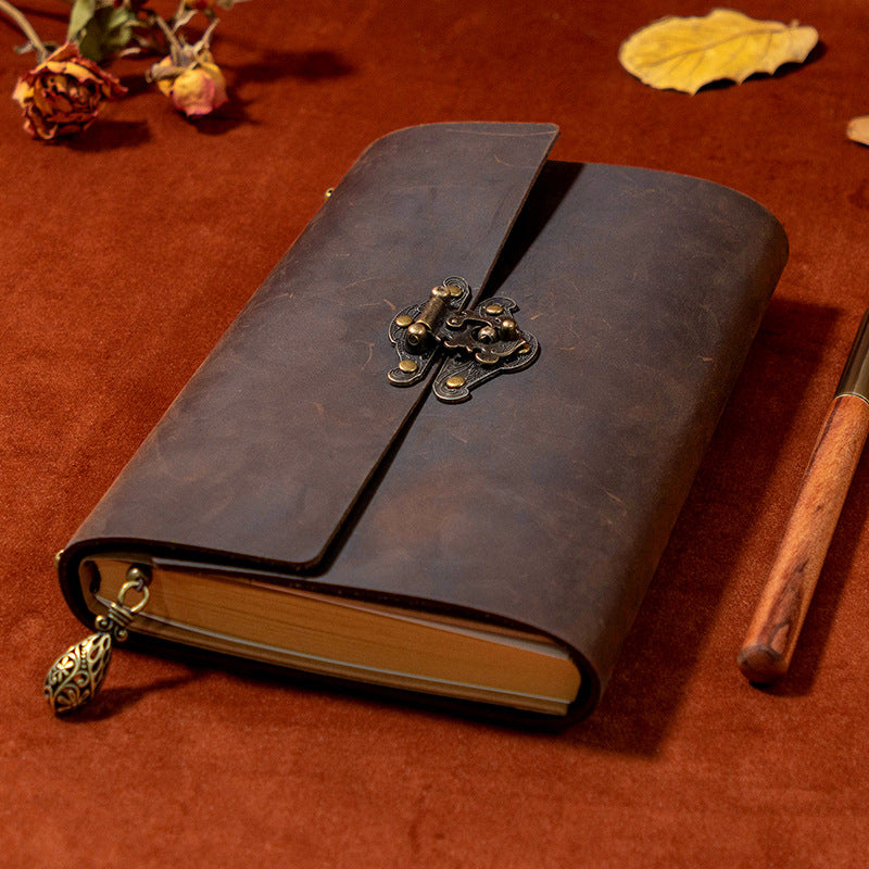 Wholesale Vintage Carved Cowhide Thickened Leather Notebook