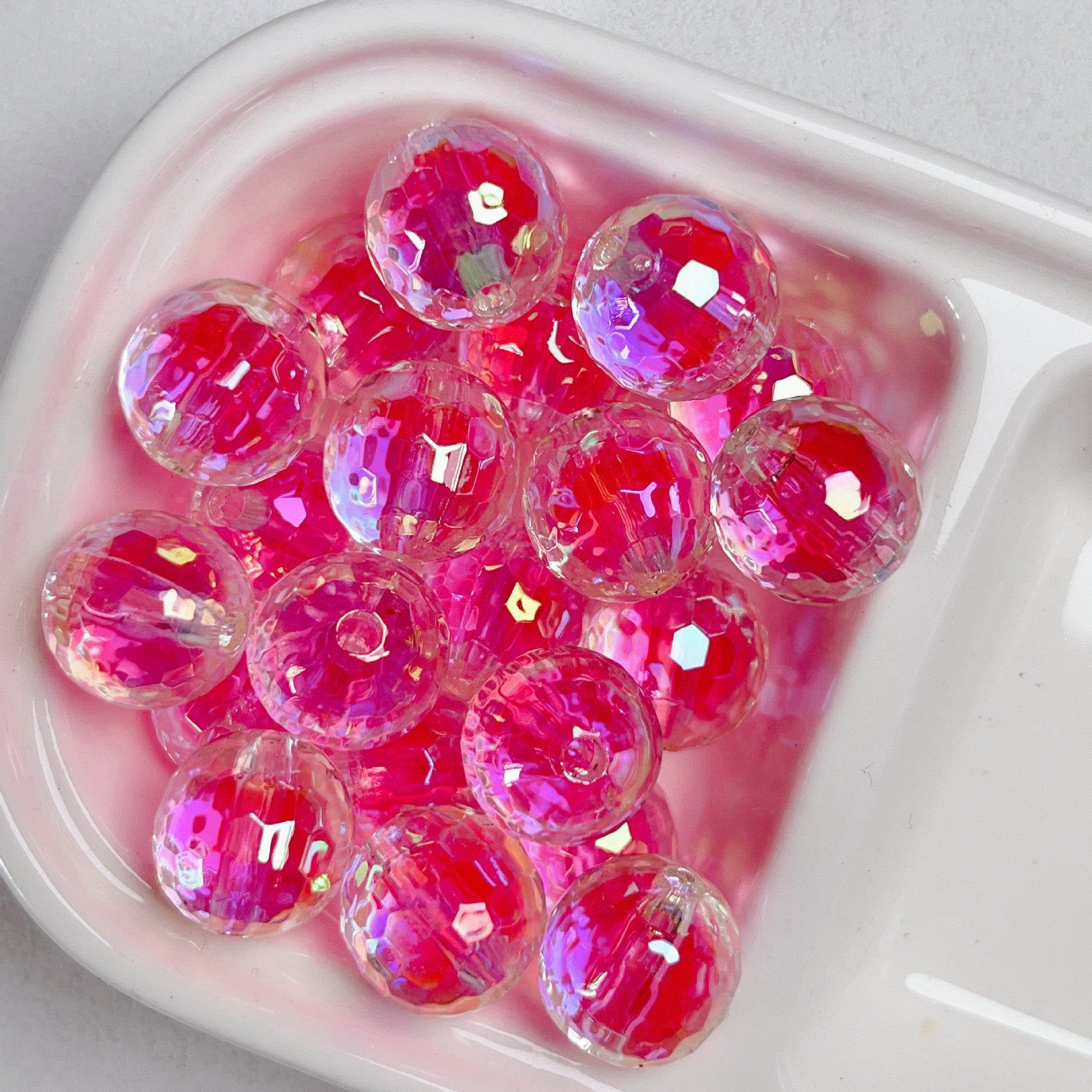 Wholesale 10pcs 16mm high quality uv cut sugar heart straight hole beads