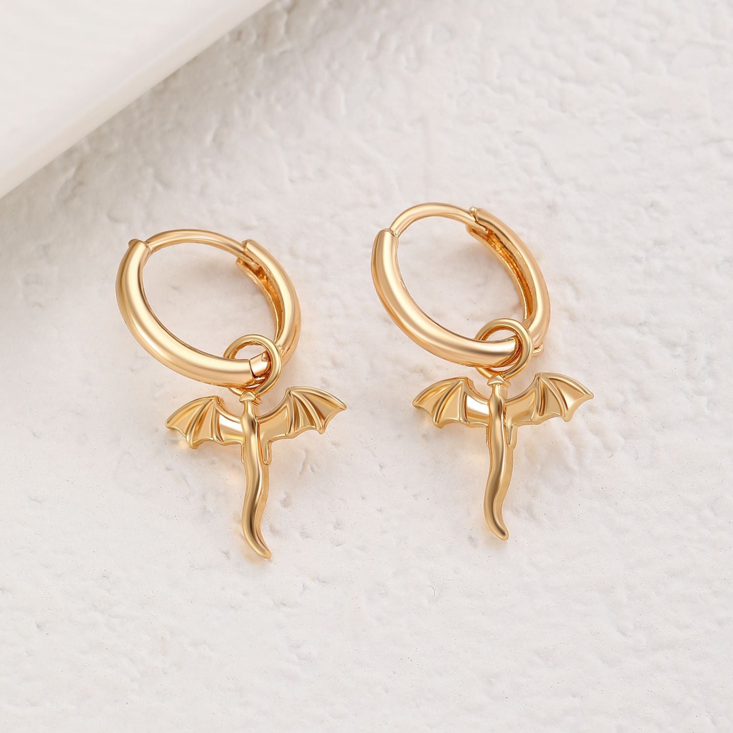 Wholesale Mini flying dragon earrings