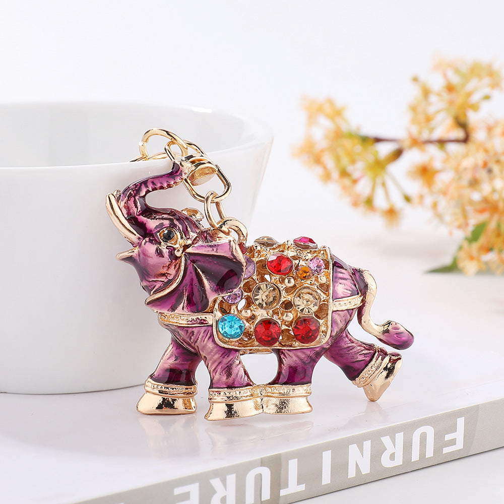 Wholesale Oil dripping 3D elephant inlaid with diamond car keychain