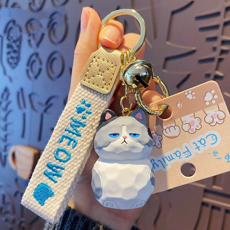 Wholesale Cartoon Wood Carved Cat Resin Keychain