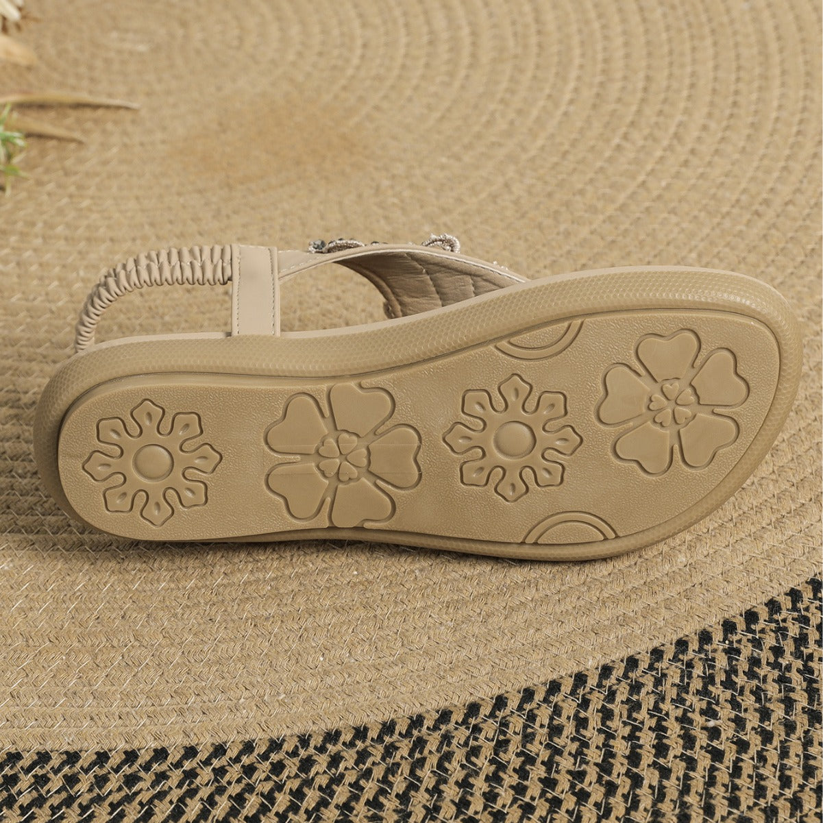 Wholesale Bohemian style ladies flip flops rhinestone handmade shoes