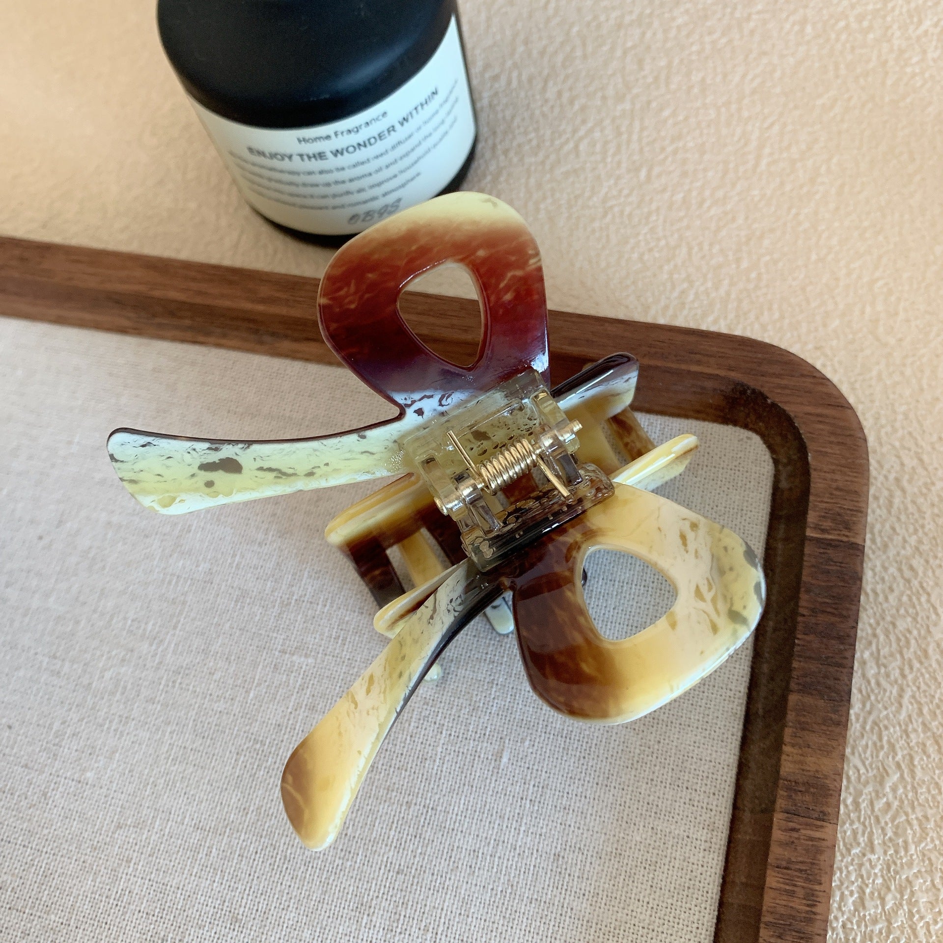 Wholesale Colorful Bow Acetate Grippers