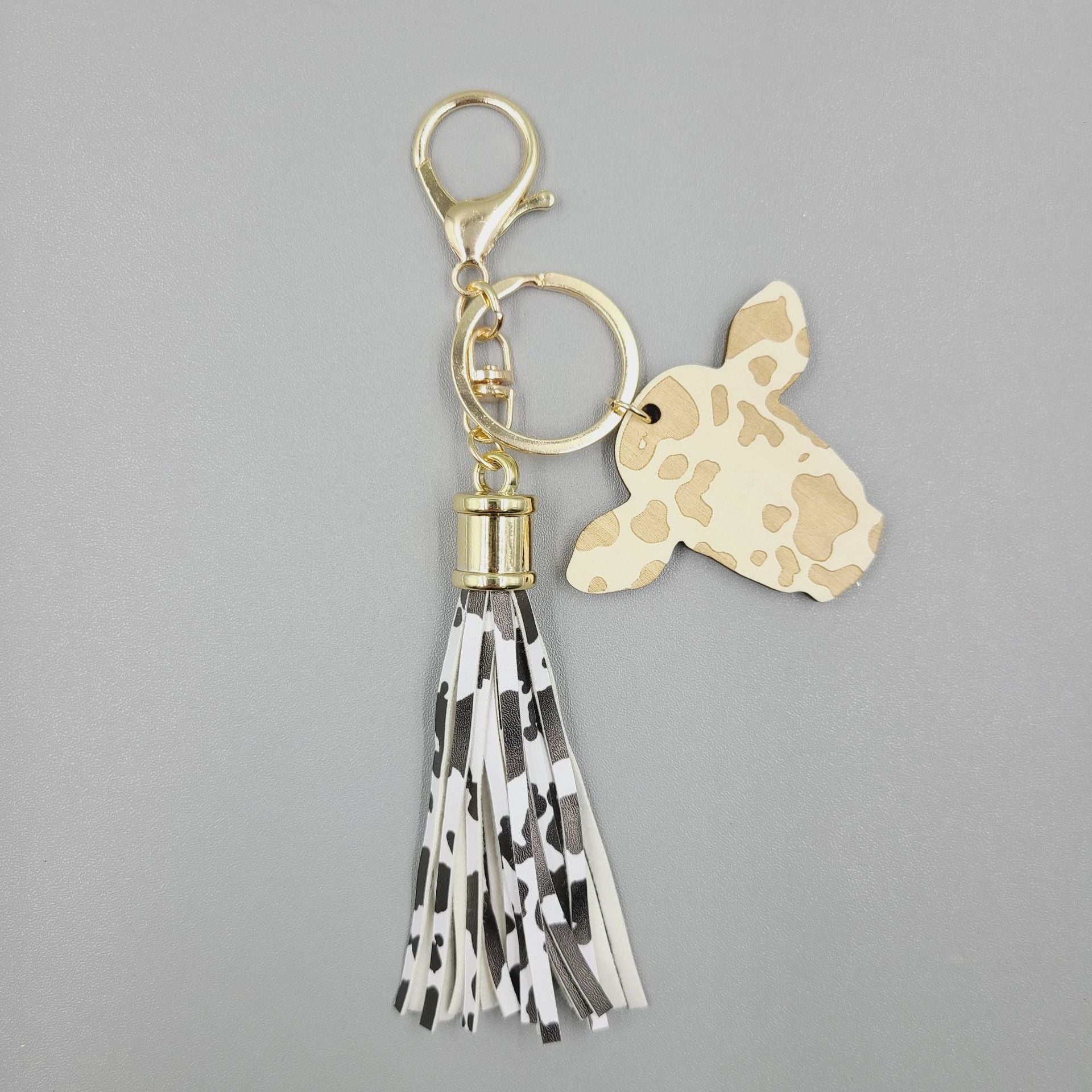 Wholesale 10PCS Wooden Cow Brand Cow Pendant MAMA Leather Tassel Keychain