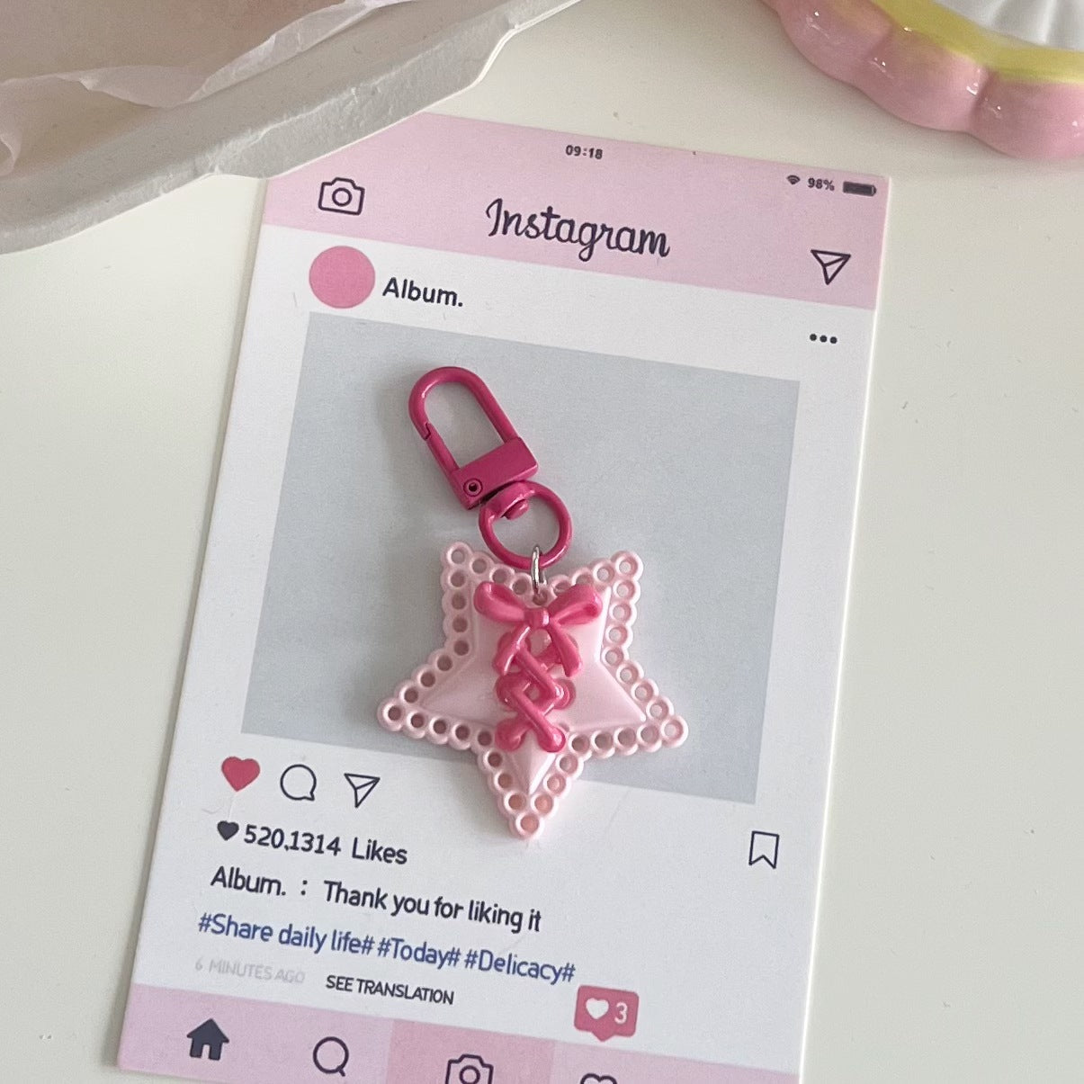 Wholesale Hollow Strap Star Bow Keychain