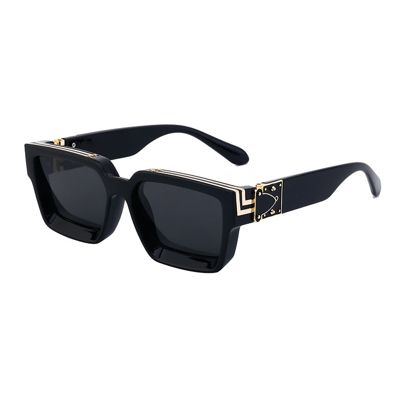 Wholesale Trendy square frame sunglasses for men and women