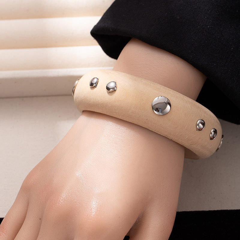 Wholesale Retro and cool wooden wide bracelet