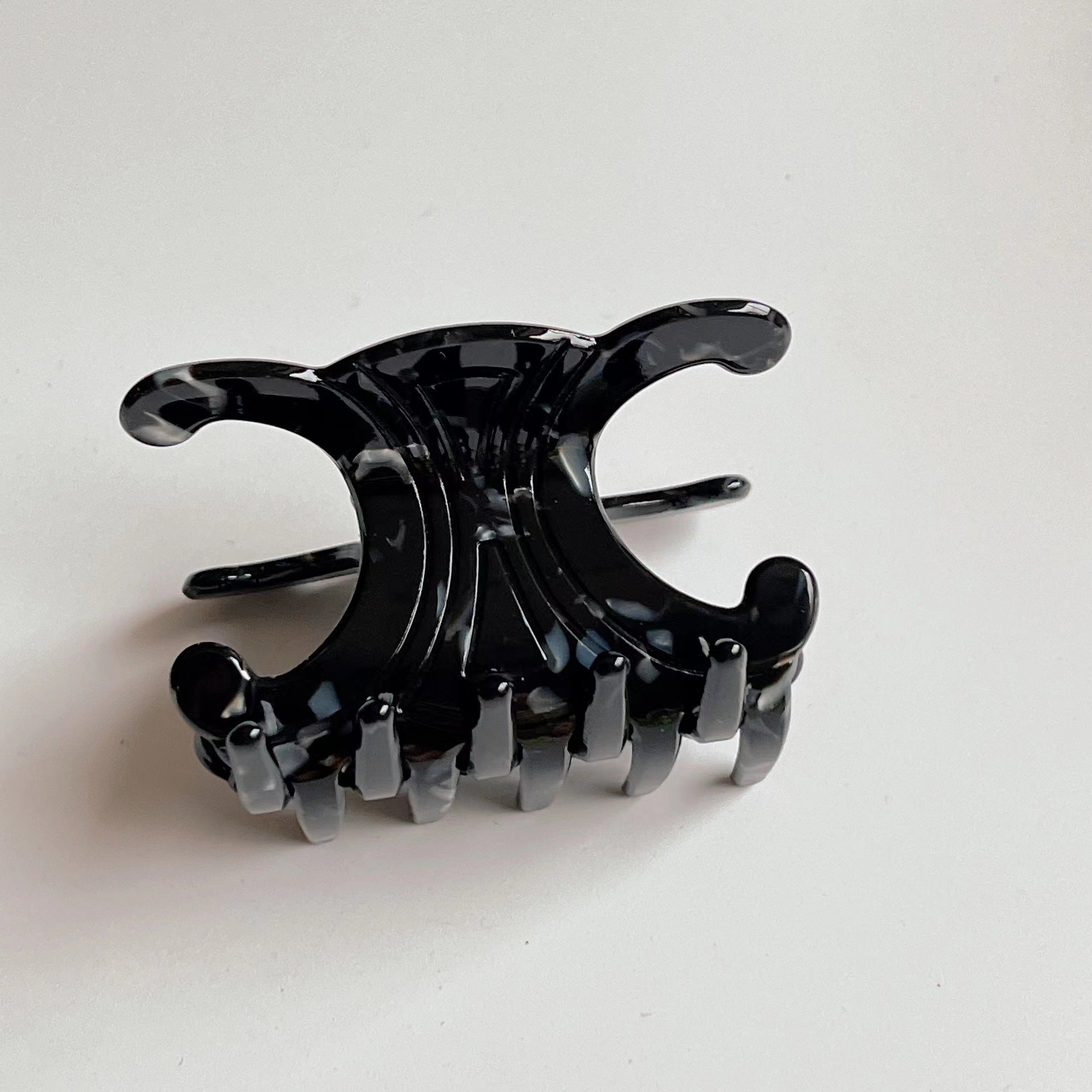 Wholesale Acetate Flow Shark Clips