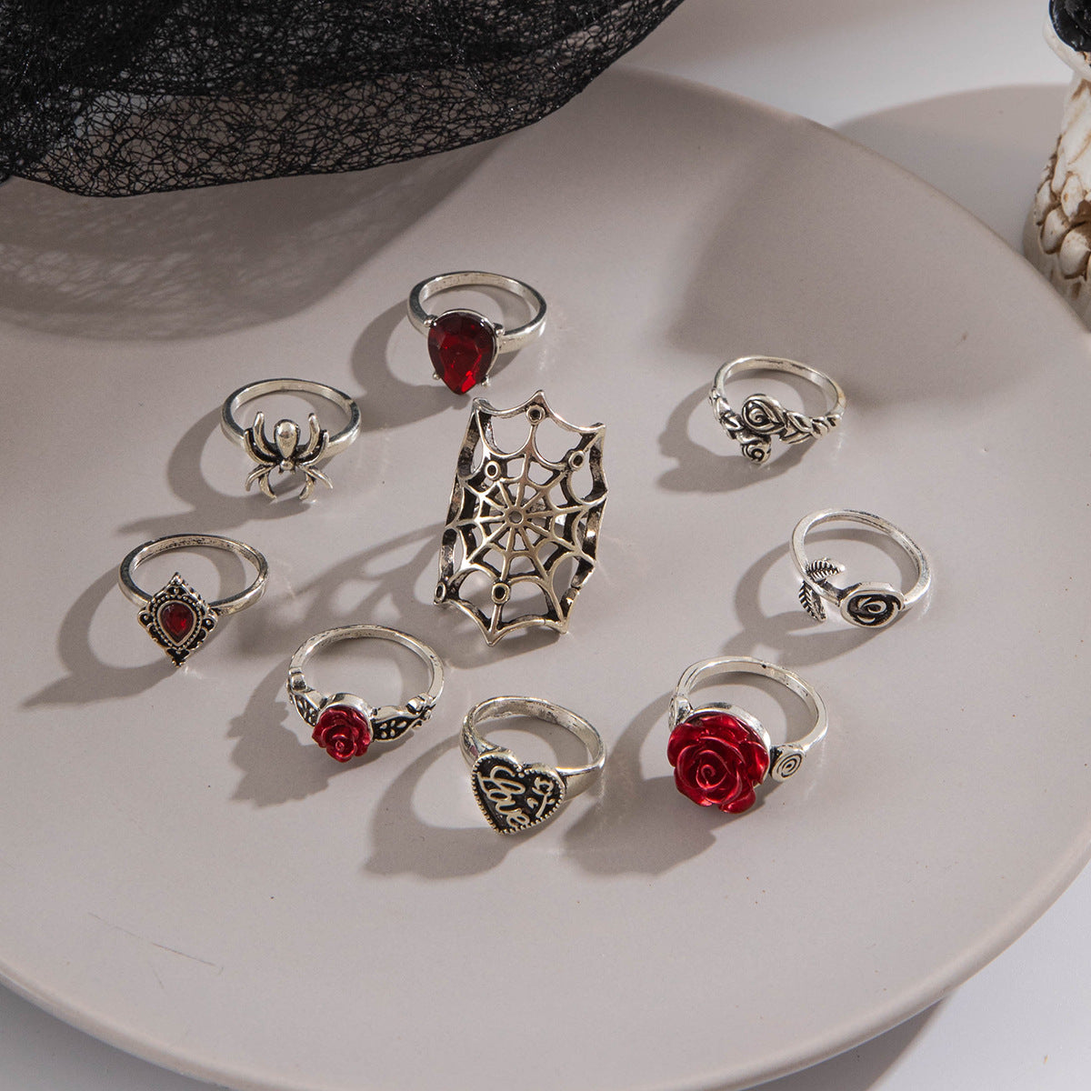 Wholesale Punk style dark heart-shaped inlaid red rose ring set