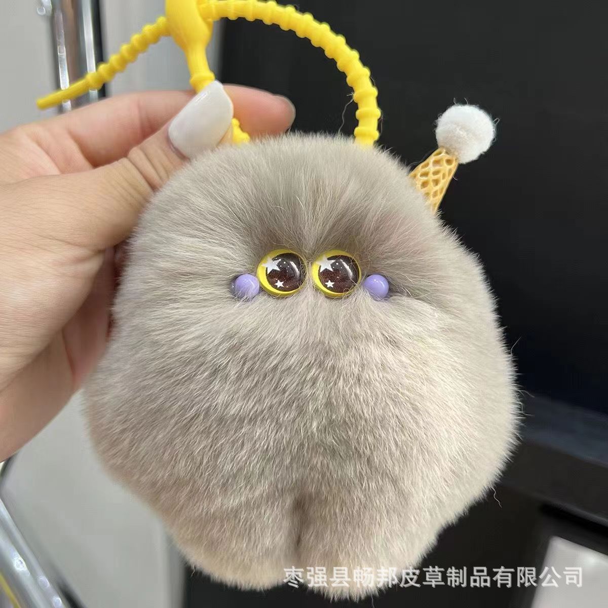 Wholesale Cute cartoon plush keychain