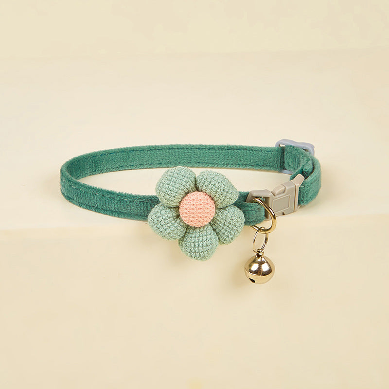Wholesale Cute Flower Adjustable Bell Traction Collar