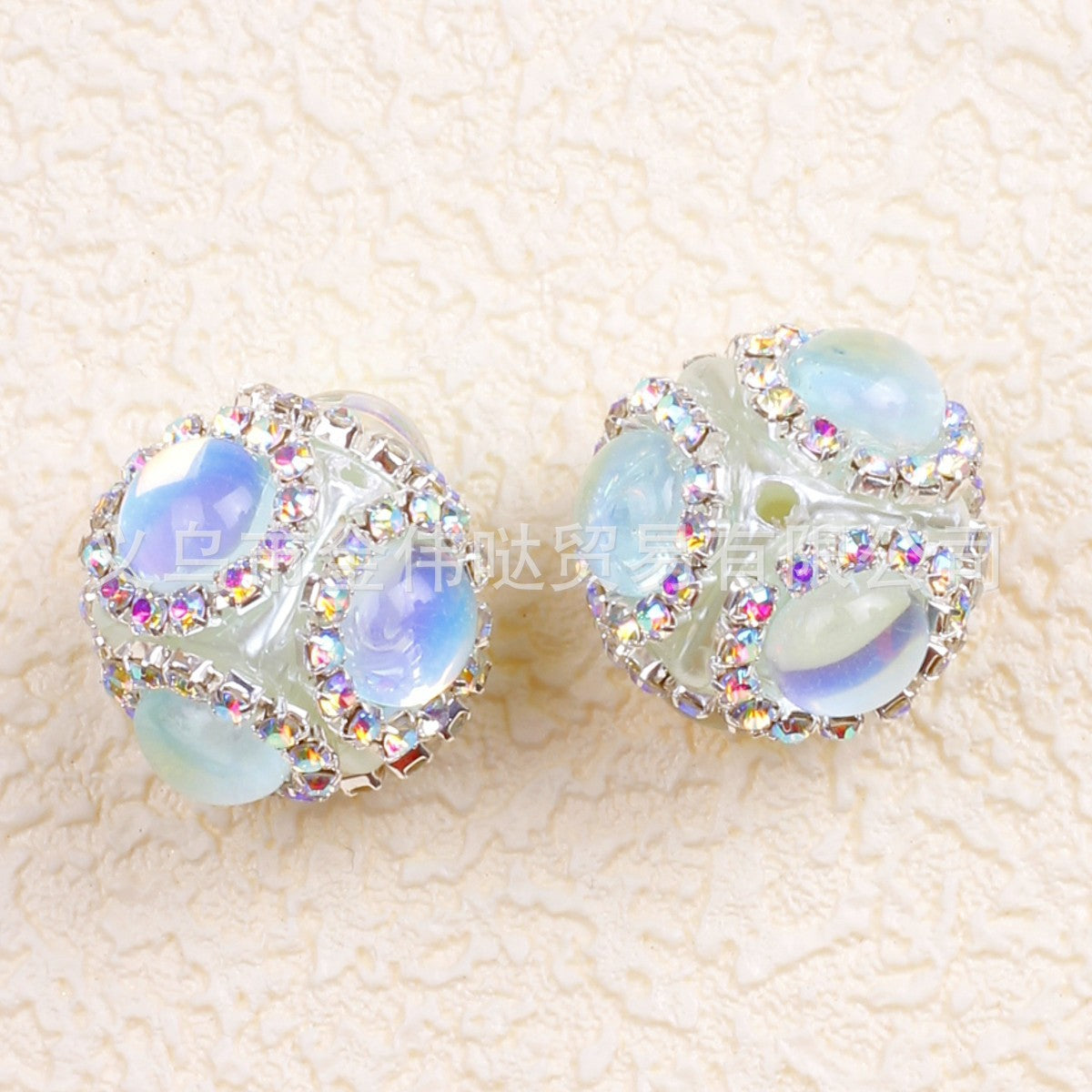 Wholesale 10pcs Acrylic Oblique Hole Six Sided Cat's Eye Diamond Beads