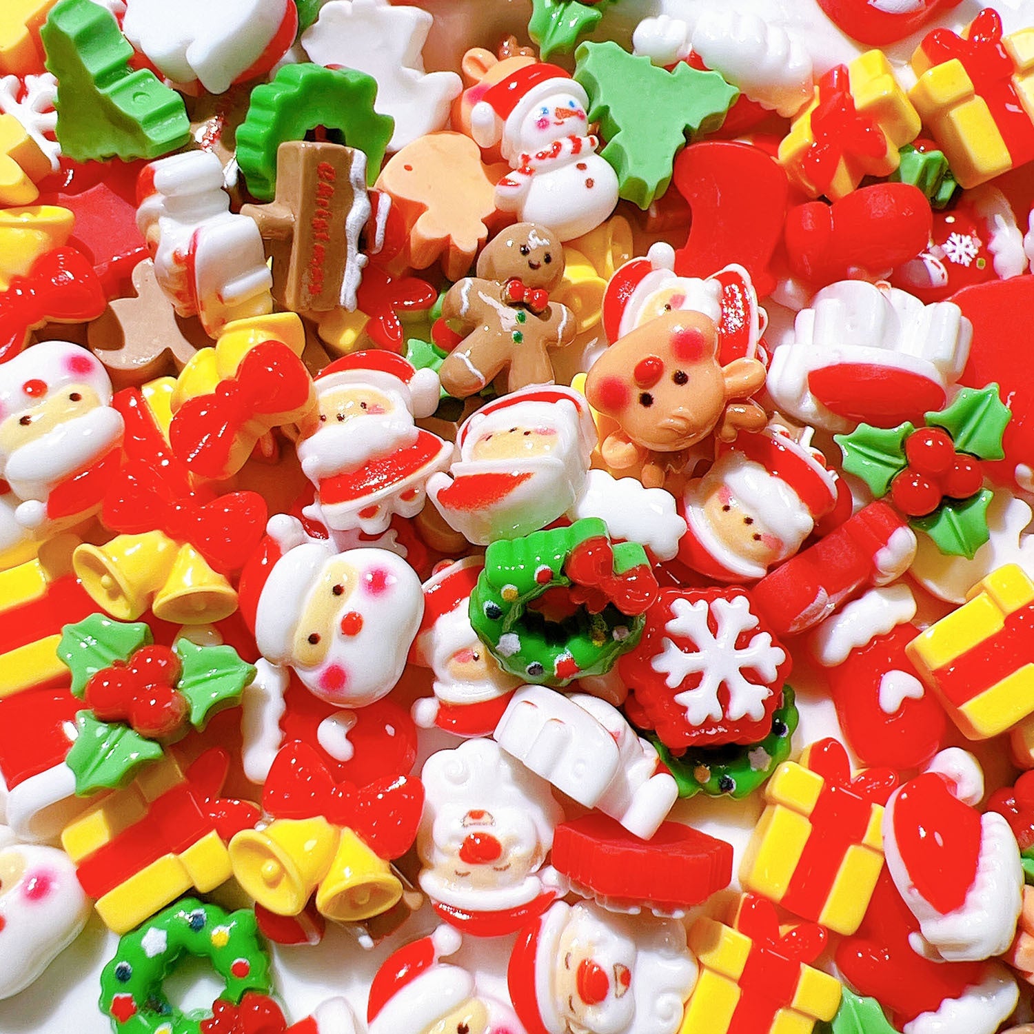 Wholesale 20pcs/pack Christmas resin accessories wholesale DIY handmade materials