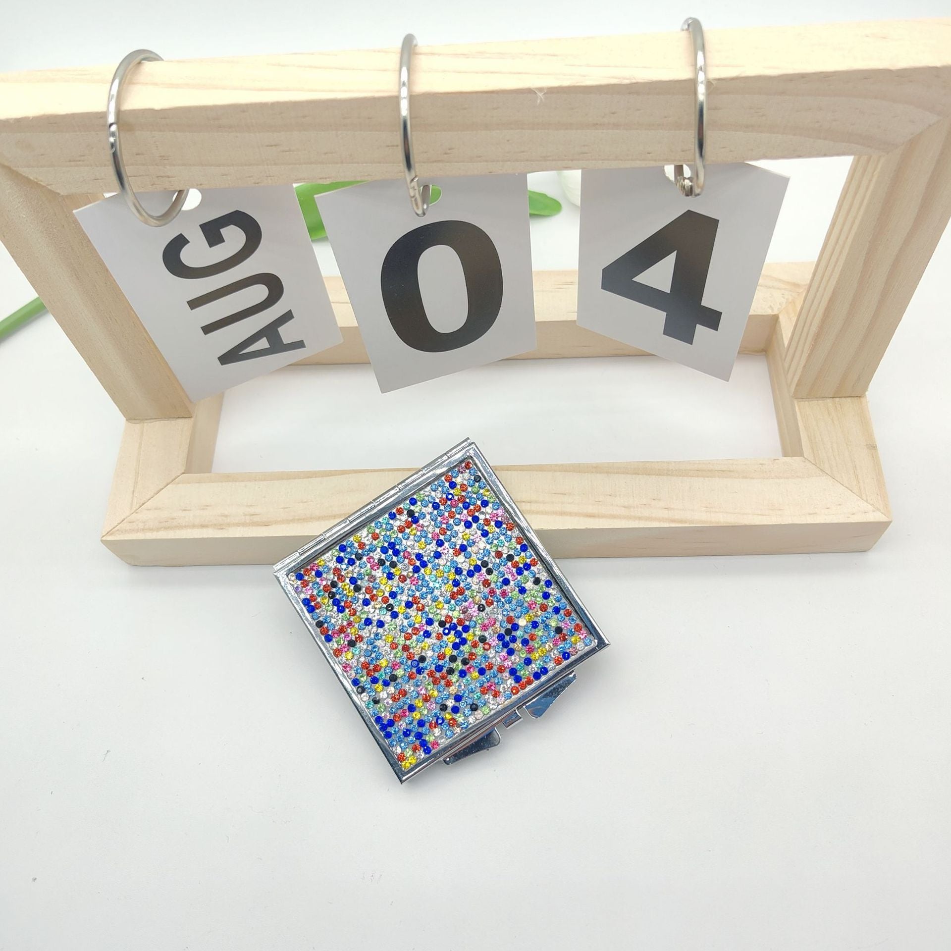 Wholesale fashion block metal cross-border rhinestone fashion folding makeup mirror