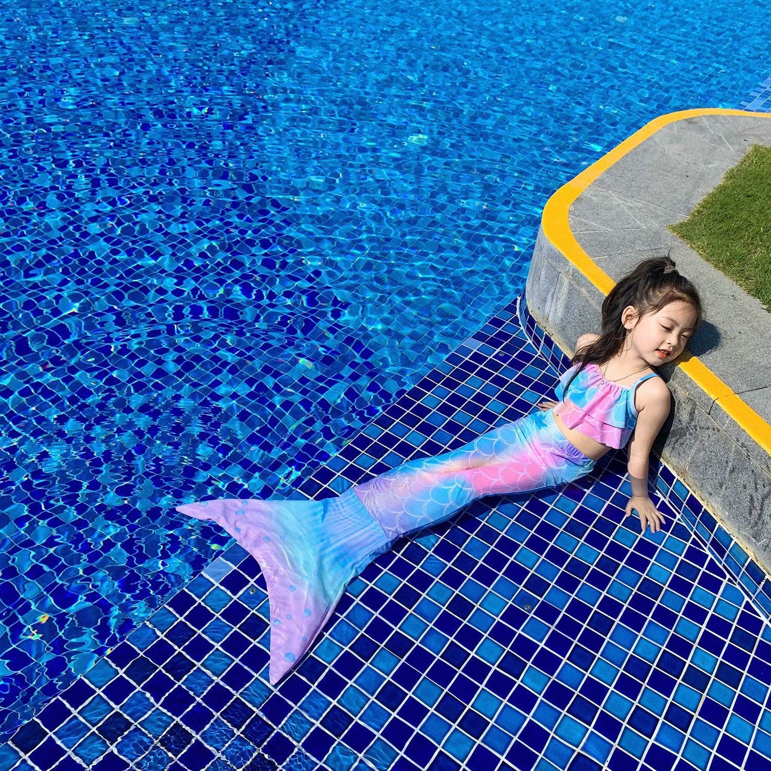 Wholesale Kids Fishtail Polyester Swimwear