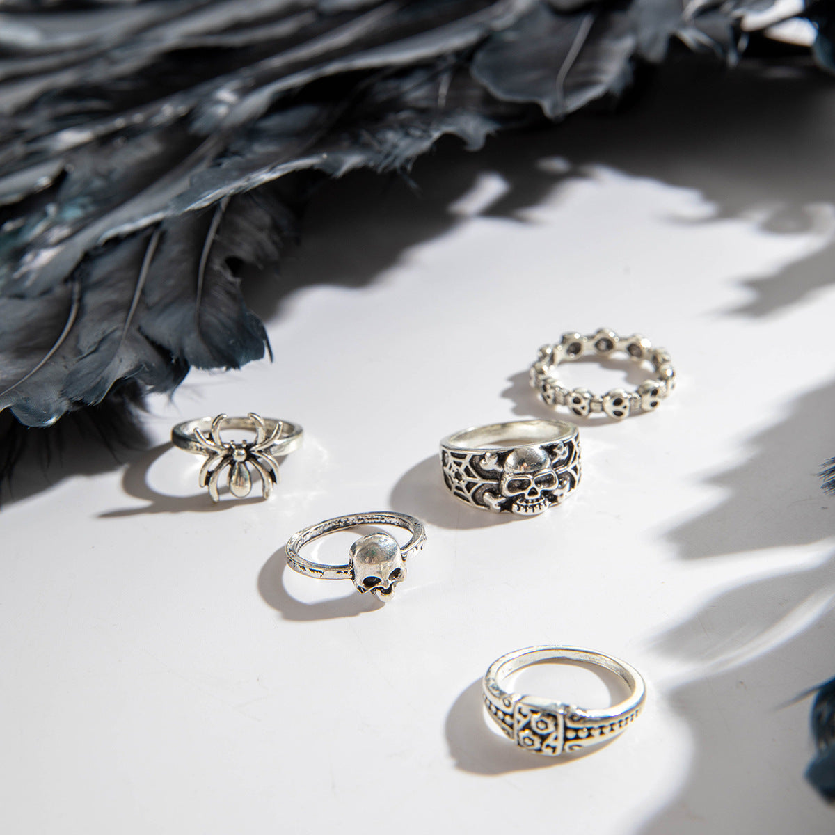 Wholesale  dark punk style skull ring set