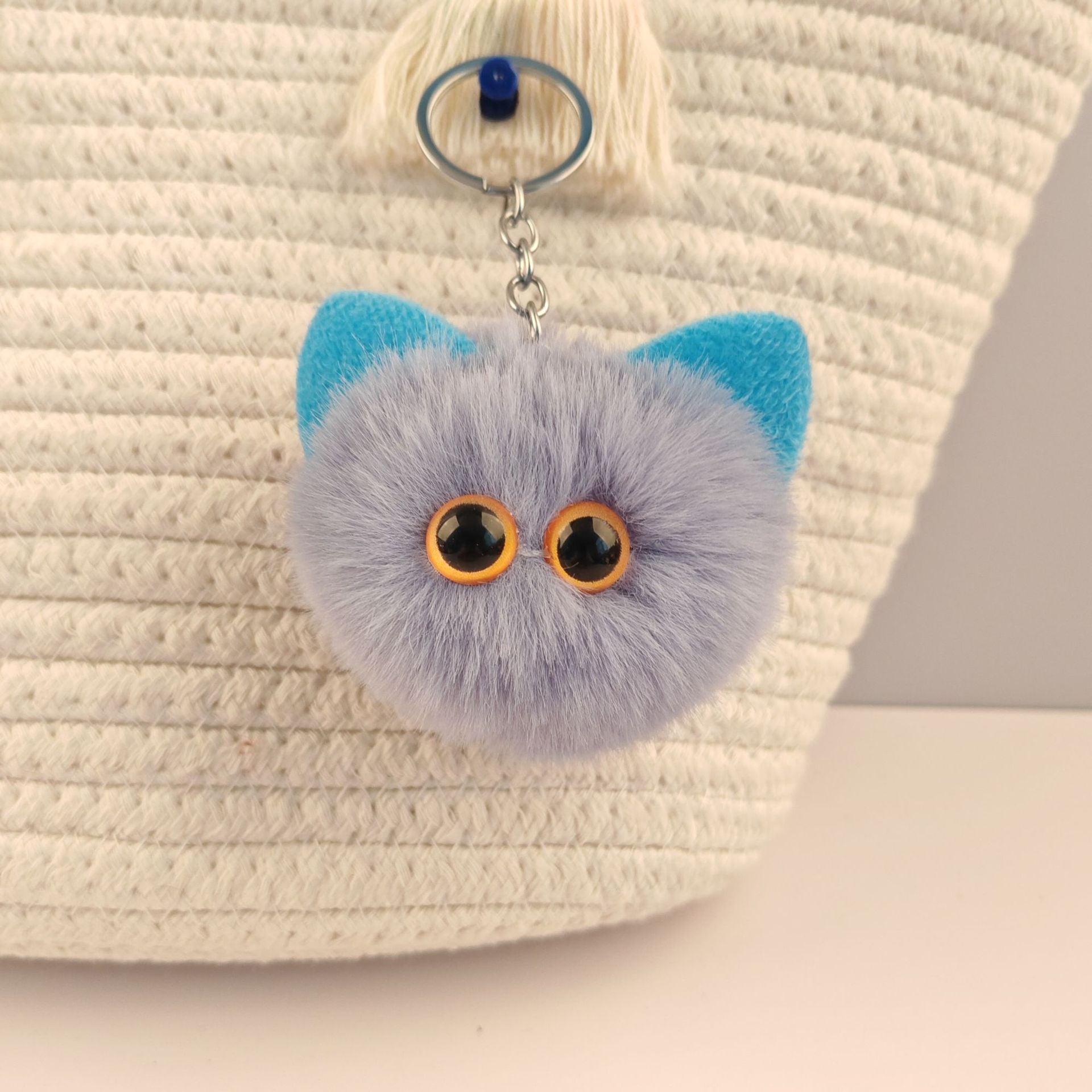 Wholesale  Kitten cartoon fur ball keychain