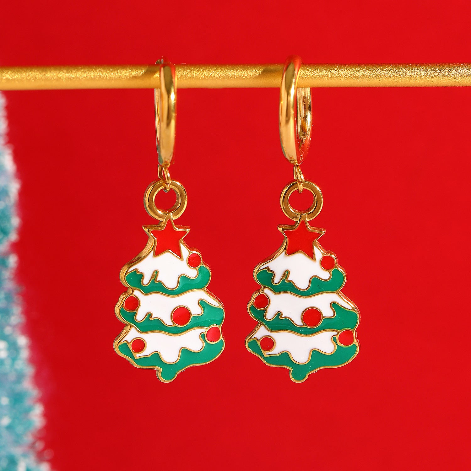 Wholesale Holiday Snowflake Christmas Tree Old Man Pendant