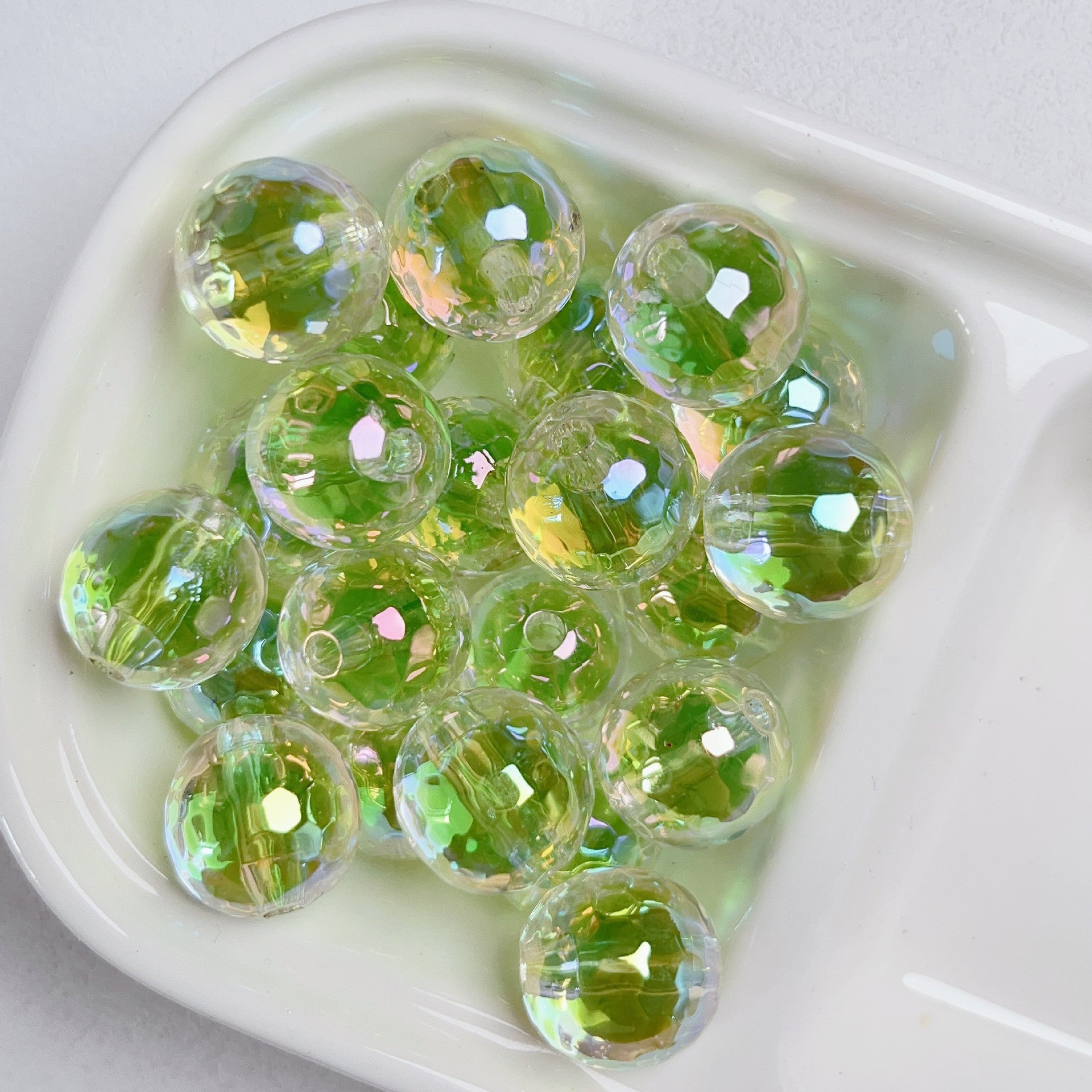 Wholesale 10pcs 16mm high quality uv cut sugar heart straight hole beads