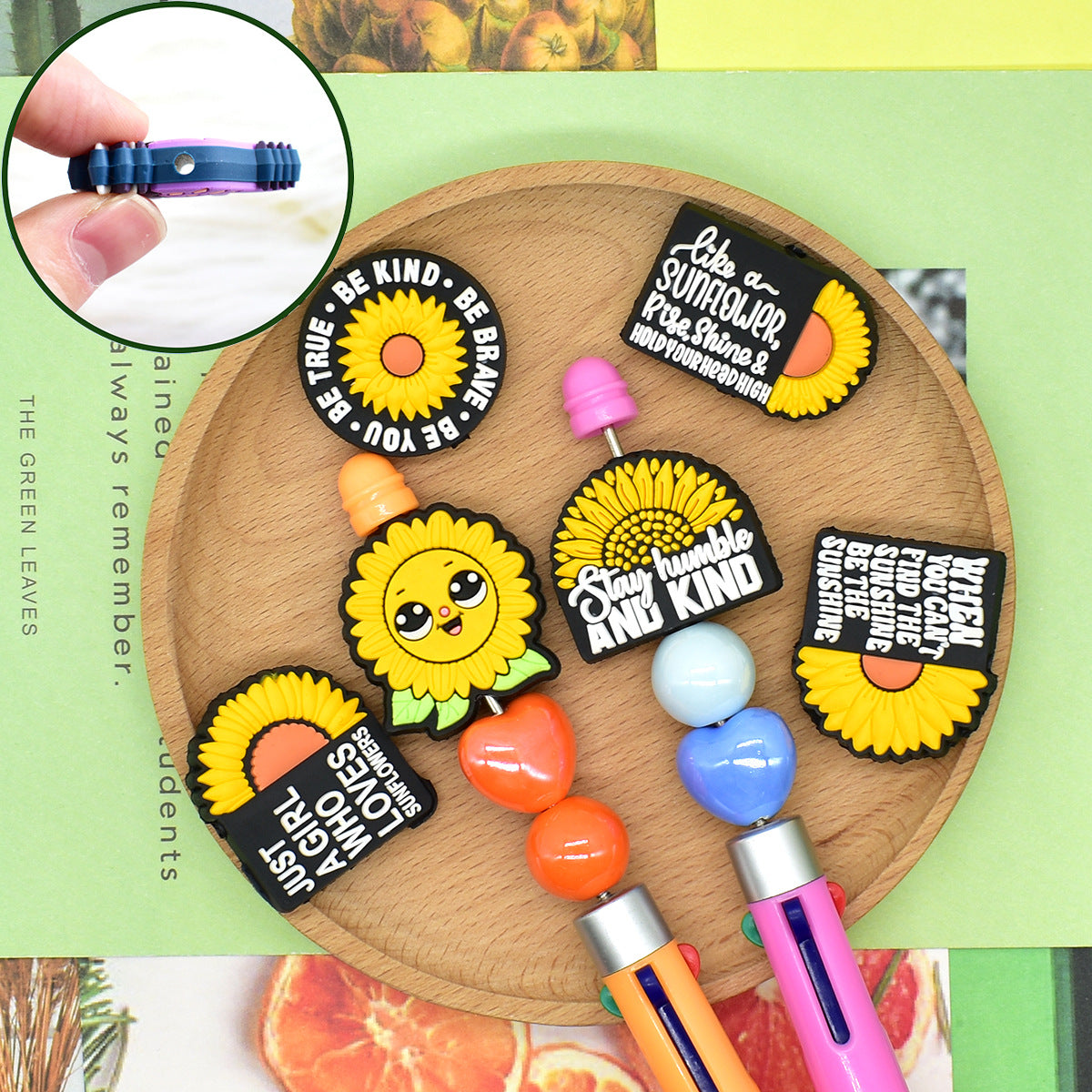 Wholesale  Random 100pcs/pack  Cartoon Sunflower Series Beads