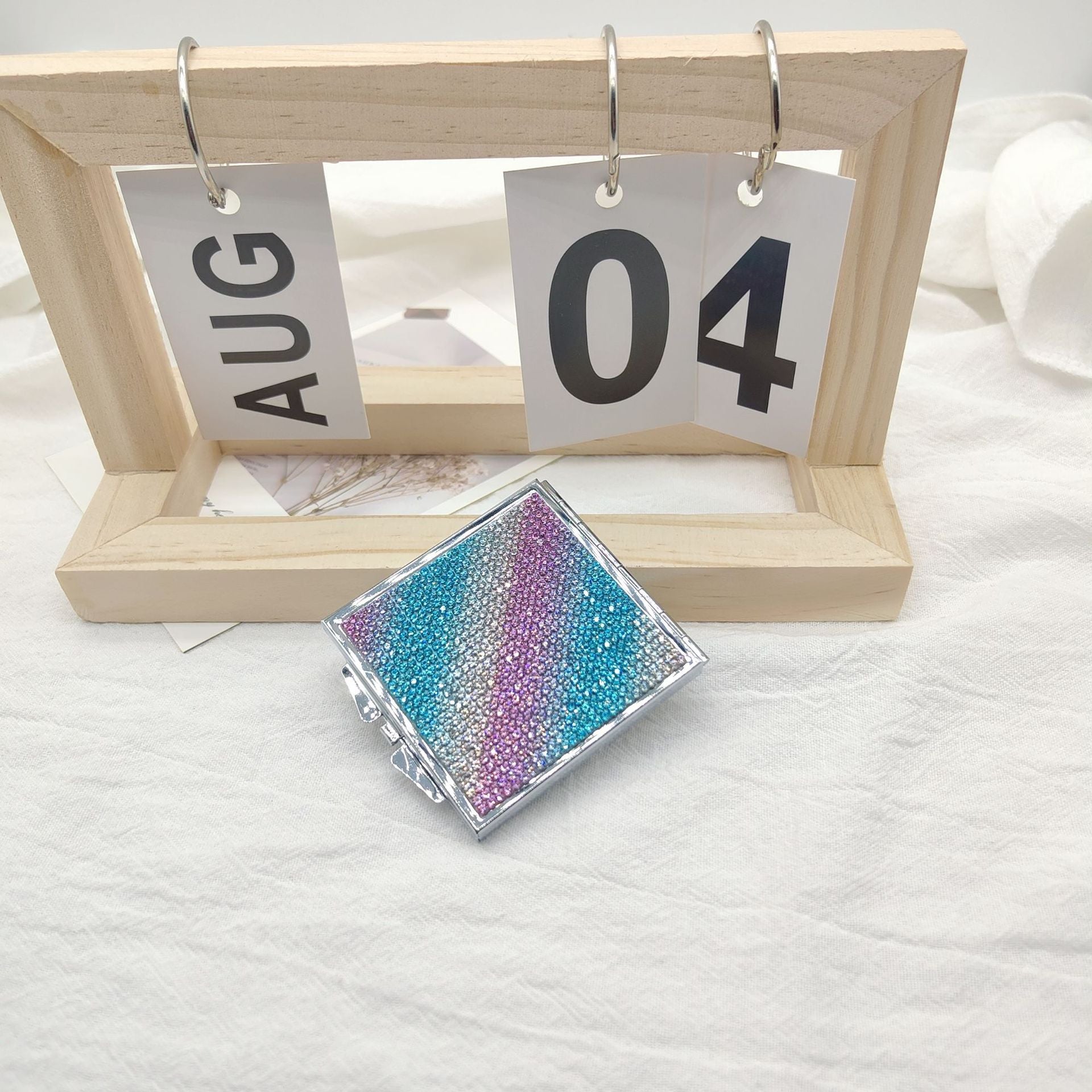 Wholesale fashion block metal cross-border rhinestone fashion folding makeup mirror