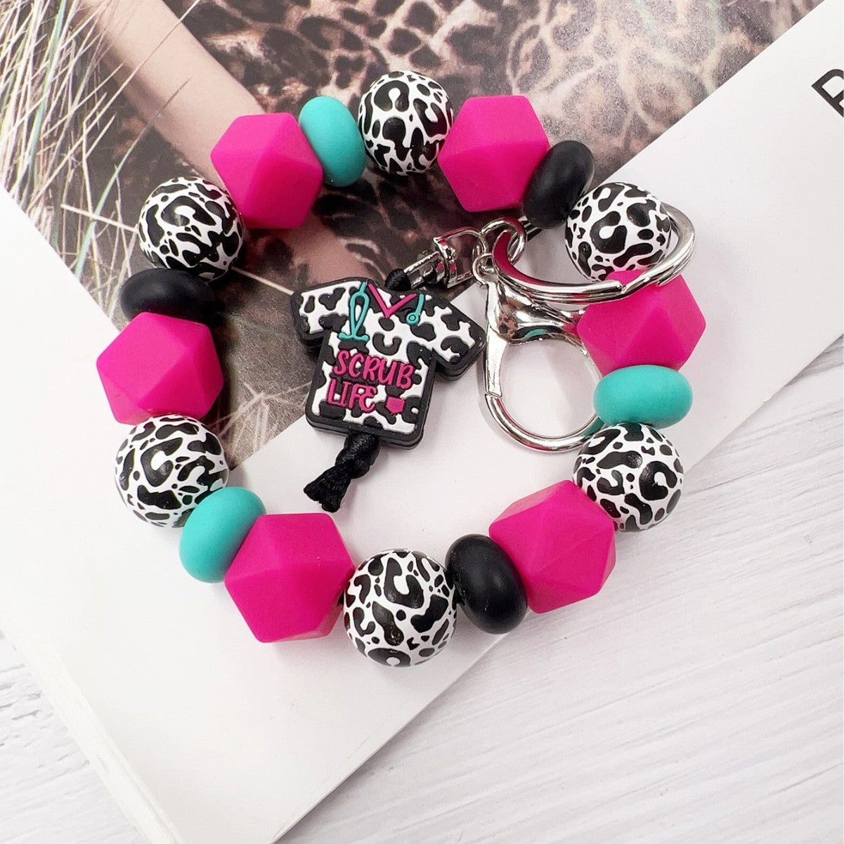 Wholesale Cartoon Silicone Nurses'  Clothing Keychain Creative  Pendant Bracelet Key Ring