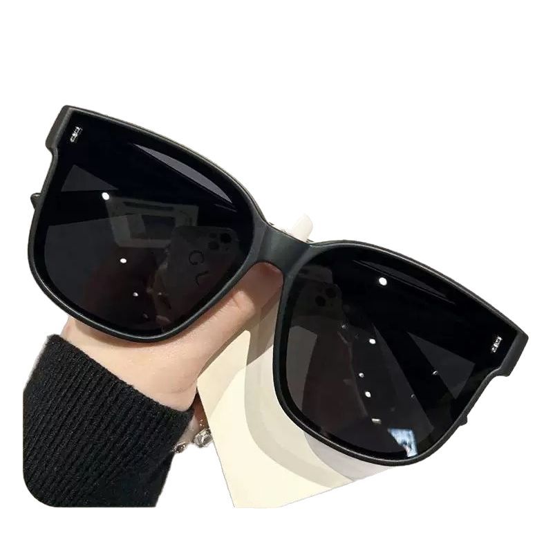 Wholesale Women's myopia glasses with polarized sunglasses