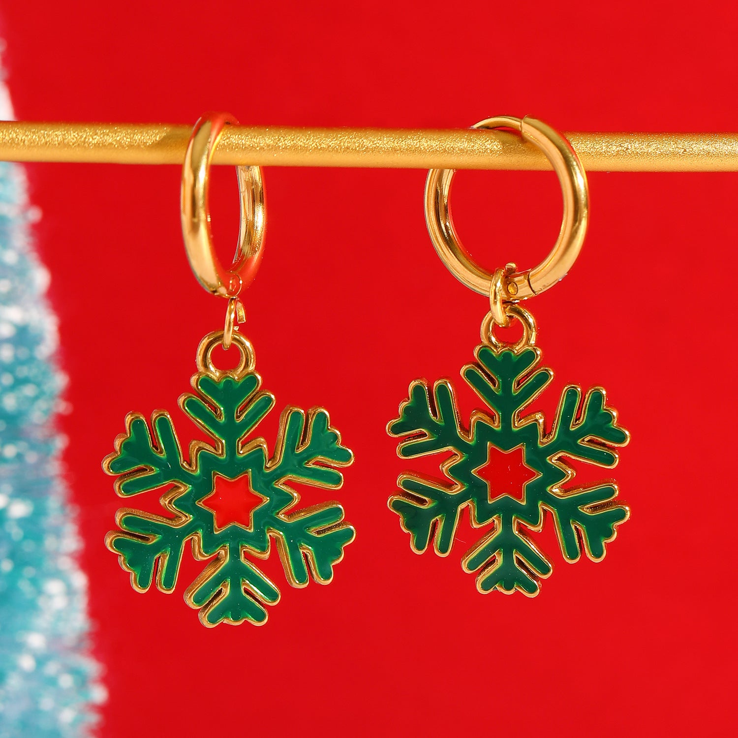 Wholesale Holiday Snowflake Christmas Tree Old Man Pendant