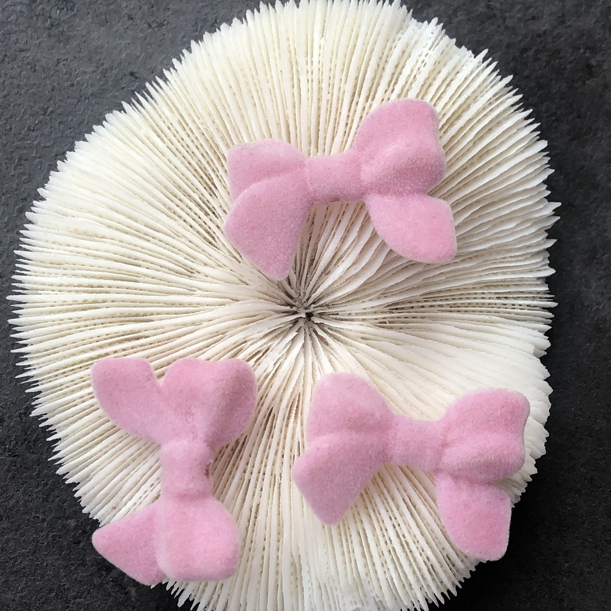 Wholesale 10PCS Flocking Bow Accessories Beads