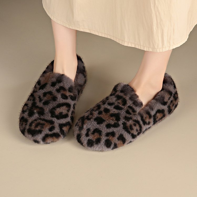 Wholesale Women's Autumn and Winter Comfortable One Word Trawl