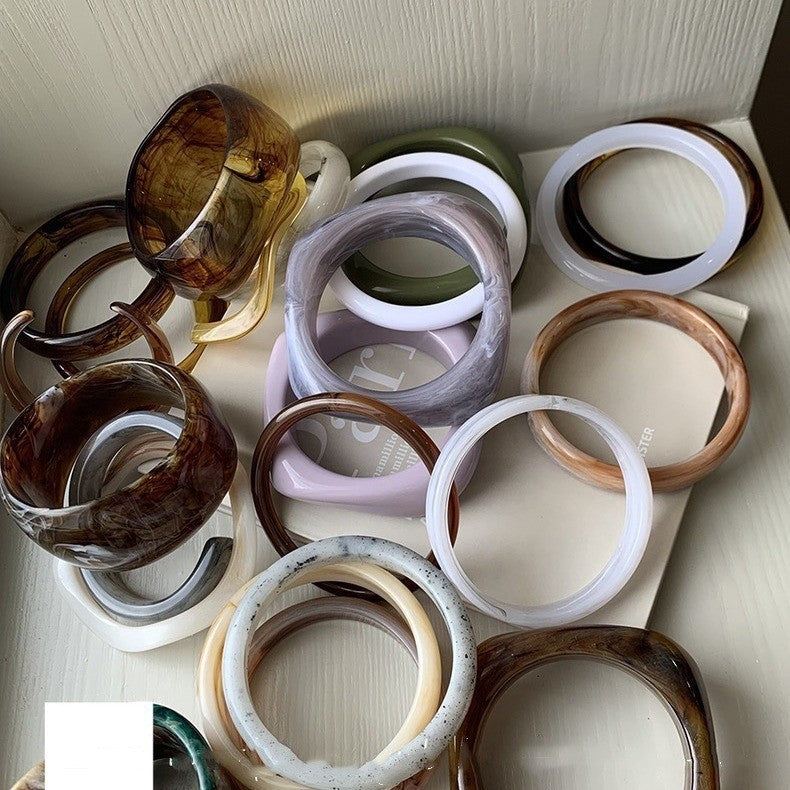 Wholesale Vintage Acrylic Geometric Irregular Ring Resin Bracelet